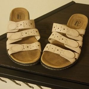 Clarks slide on sandals womens size 8.